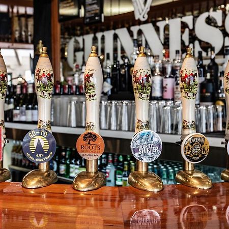 Rutland Arms Inn วังกานุย ภายนอก รูปภาพ