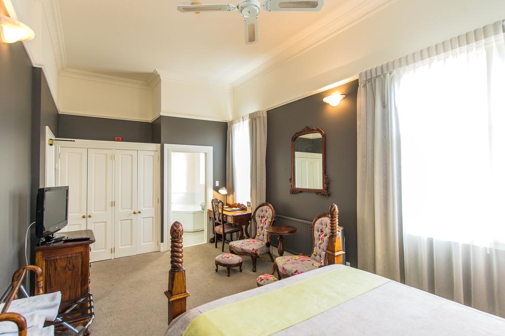 Rutland Arms Inn วังกานุย ภายนอก รูปภาพ
